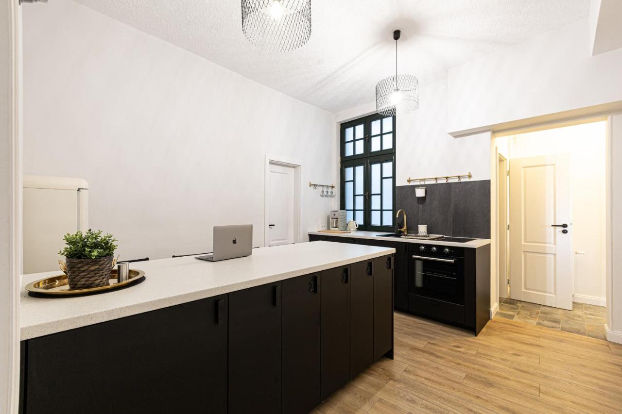 2Homerent Verde Gdansk Luaran gambar